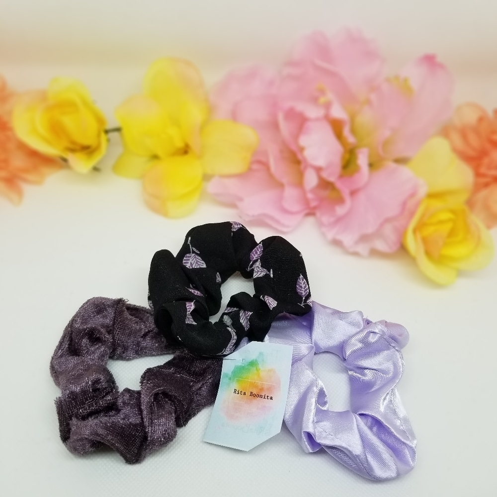 NEW scrunchies- lavender purple leaf